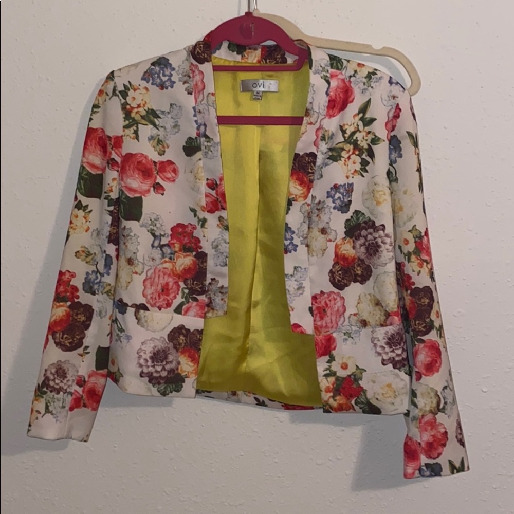 Floral blazer size M